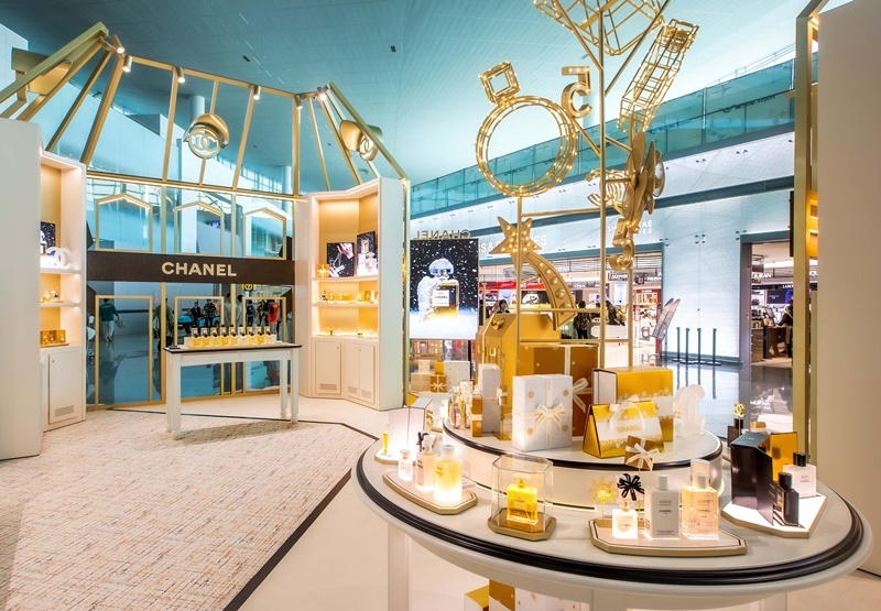 Asia Pacific travel retail's largest Chanel Winter Tale podium