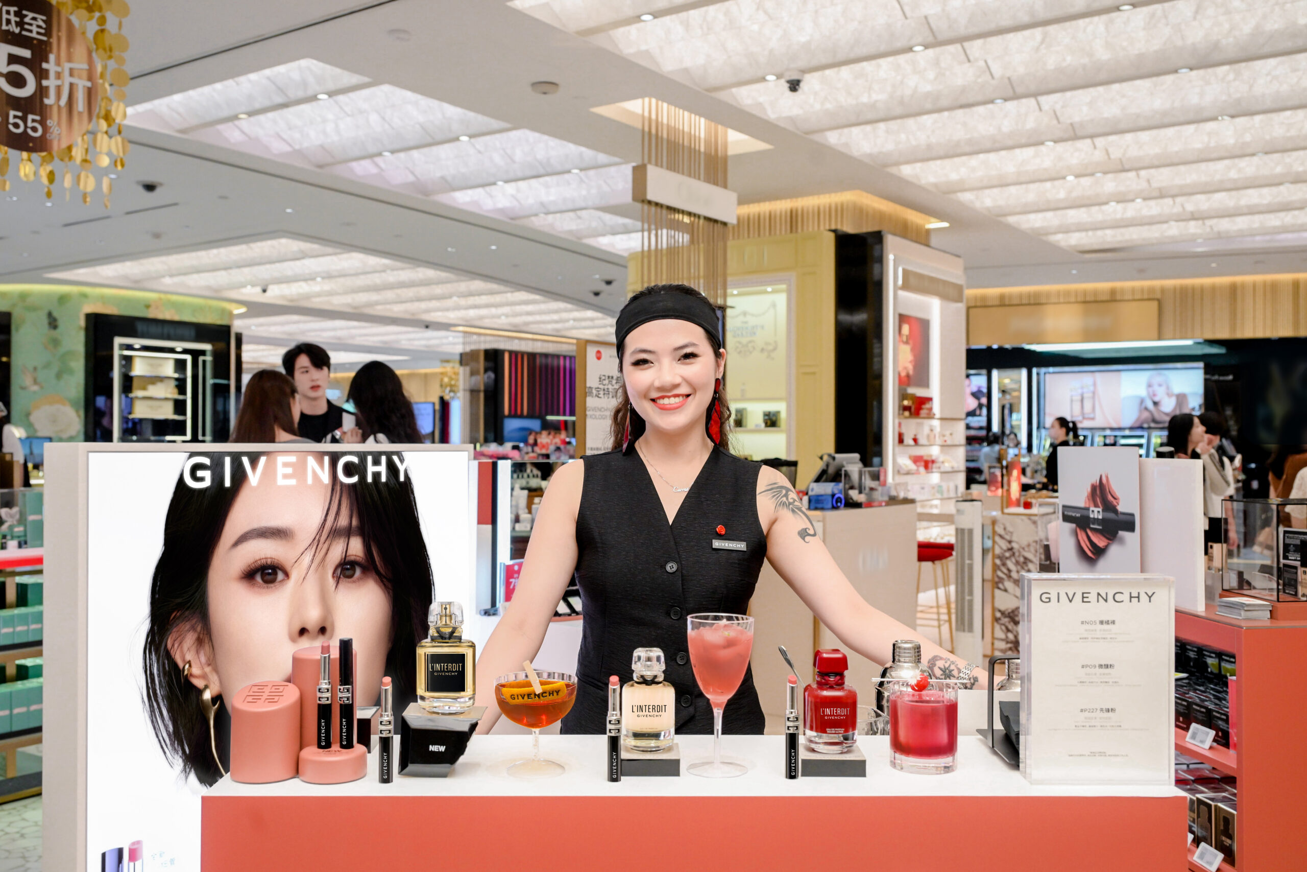 Givenchy ‘Blurs the Lines’ between beauty and mixology with hybrid experience at DFS Macau