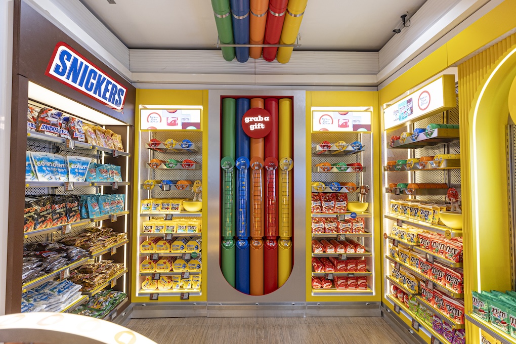 M &M エムアンドエム ティッシュスタンド Mars Wrigley and Avolta unveil M&M's Experience and Transaction